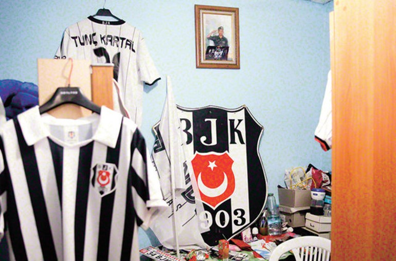 Tunç'un annesi anlattı: Bir terörle işinden oldu, ikinci terörle de canından